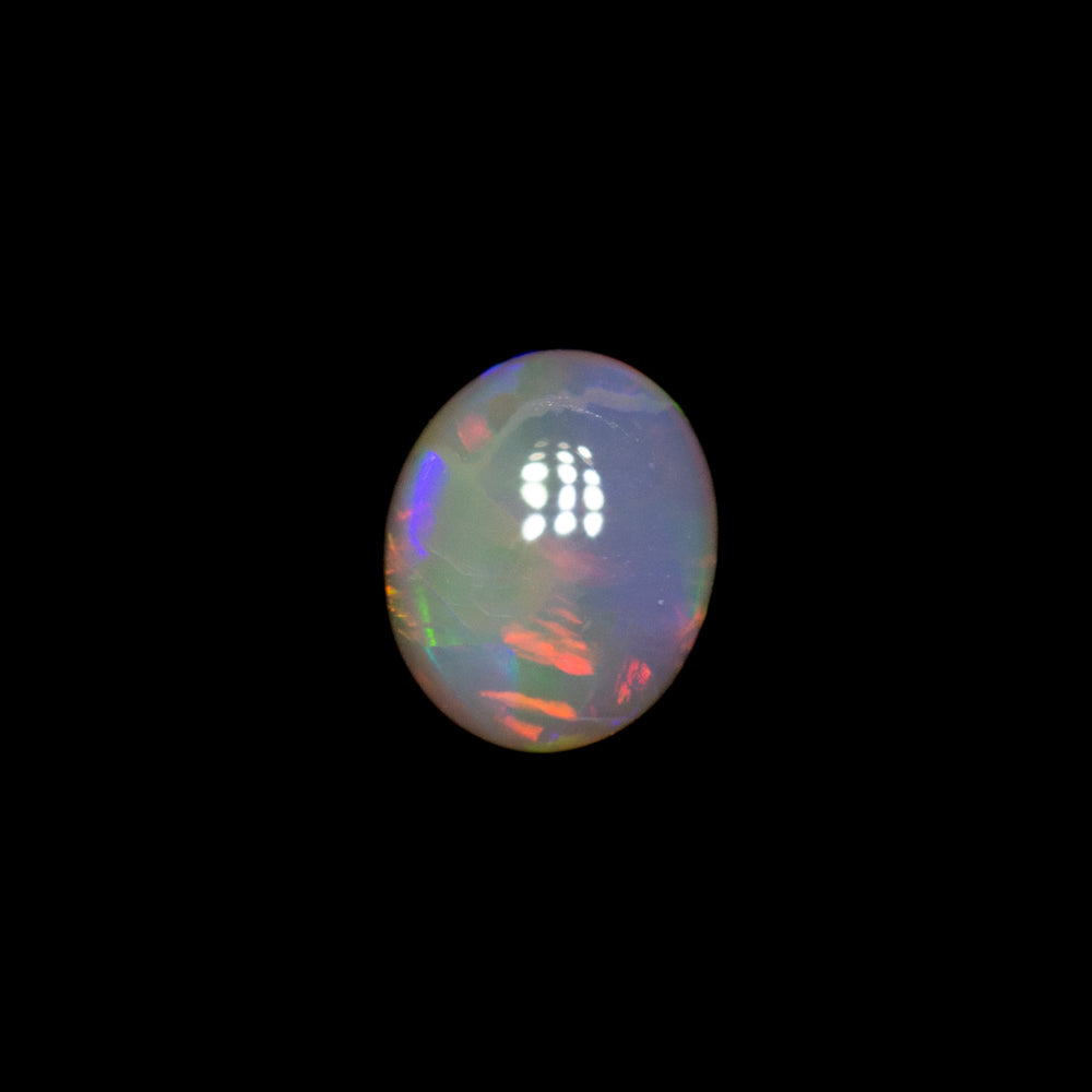 0.30 ct double-sided dark opal 5x4.1x2.3mm