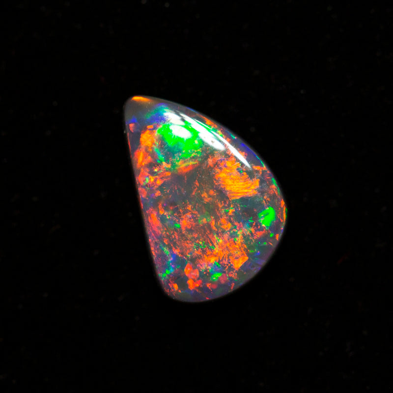 0.32 ct black opal 6.7x4.4x1.9mm
