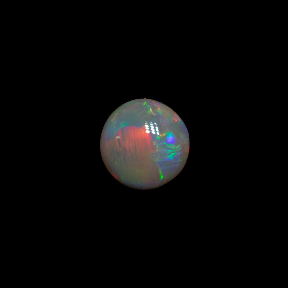 0.34 ct dark opal 4.5x4.5x2.5mm