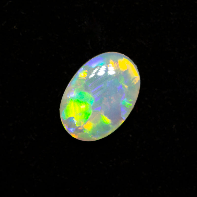 0.34 ct crystal opal 6.2x4.3x1.9mm