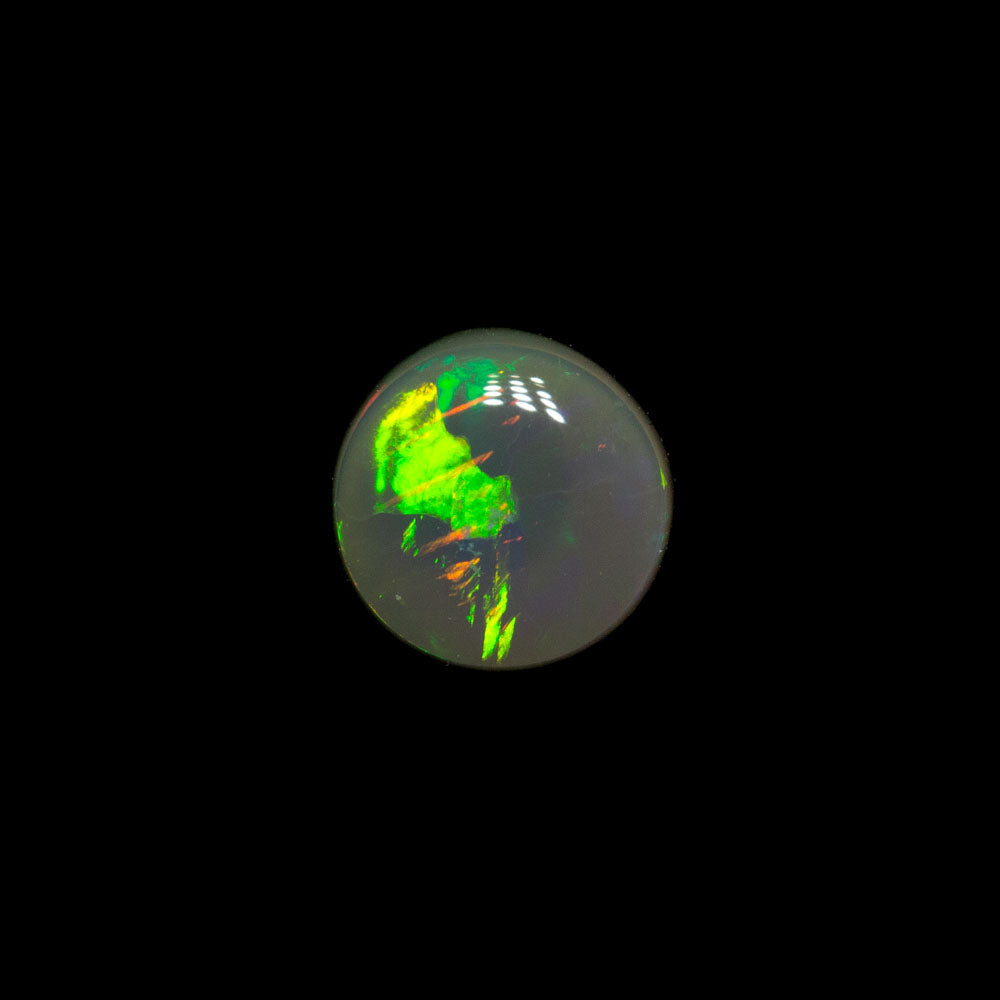 0.35 ct dark opal 4.9x4.9x2.1mm