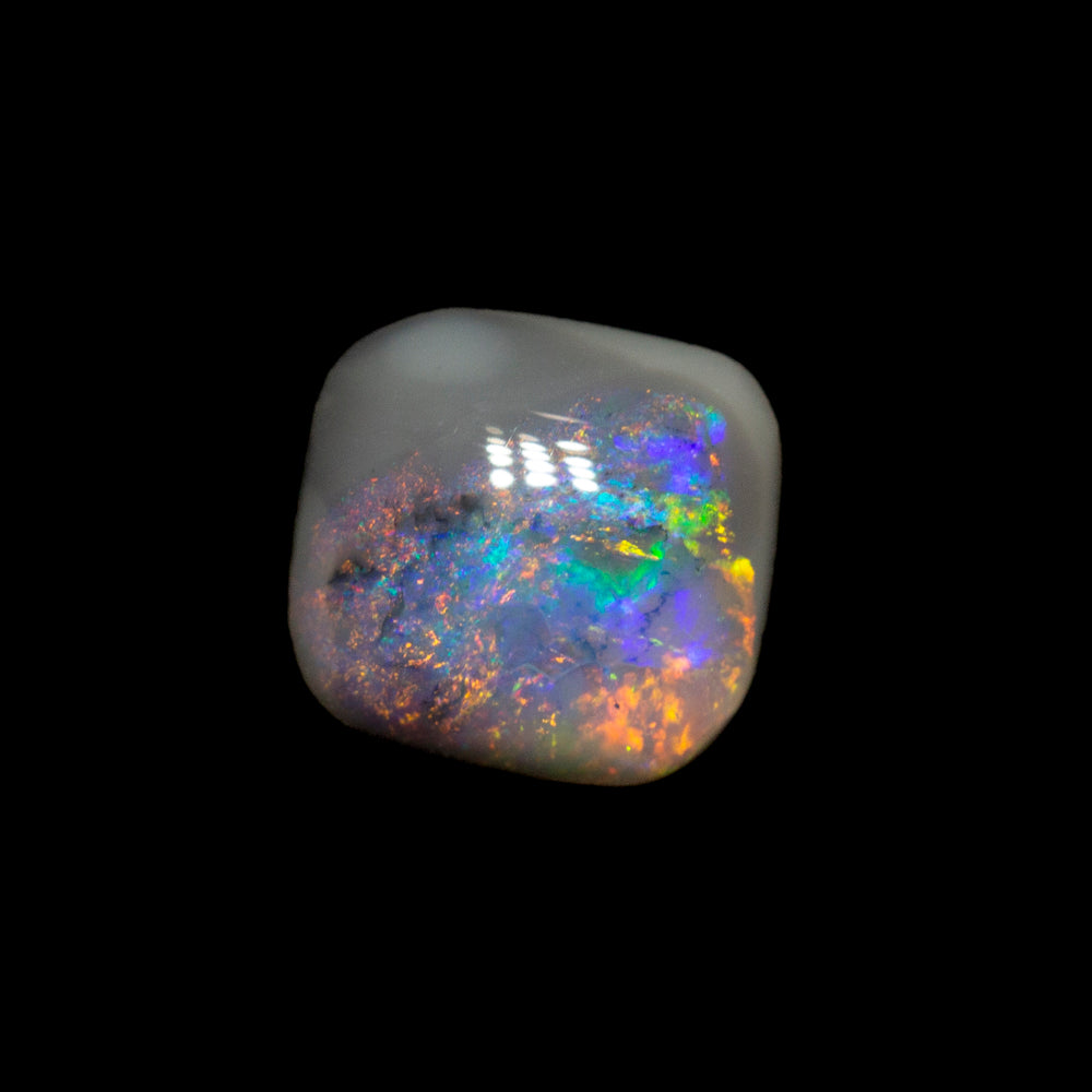 0.36 ct black opal 5.5x5.3x1.8mm