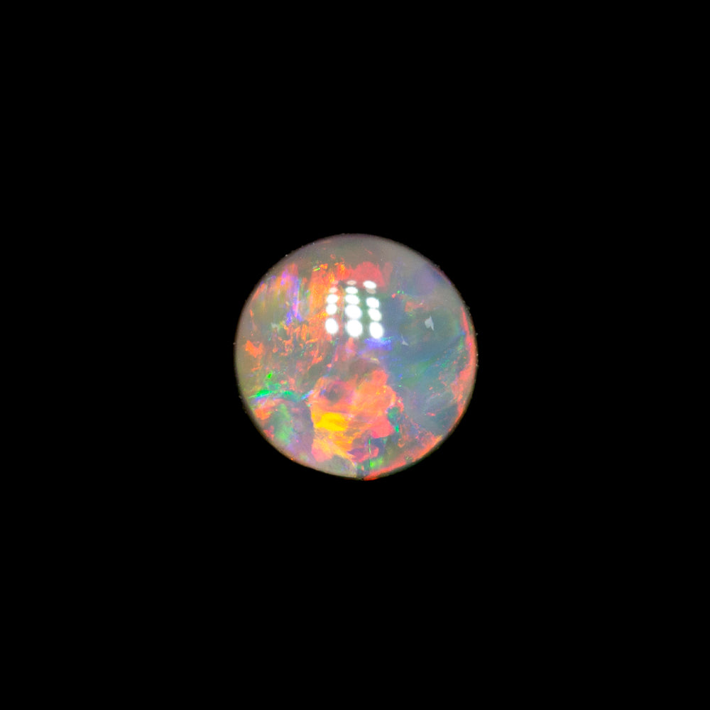 0.39 ct dark opal 4.6x4.6x2.6mm