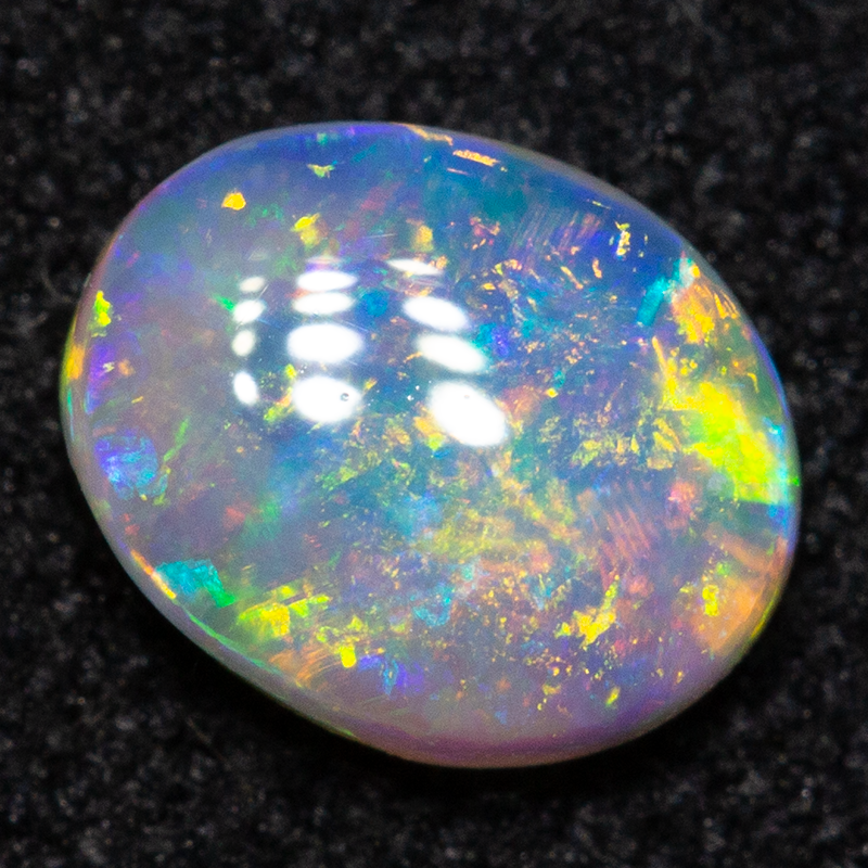0.40 ct crystal opal 5.8x4.7x2.2mm