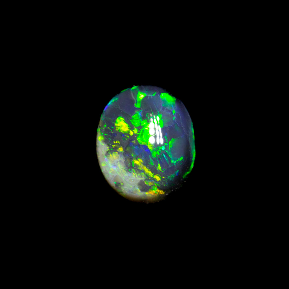 0.40 ct black opal 5.6x4.6x2.6mm