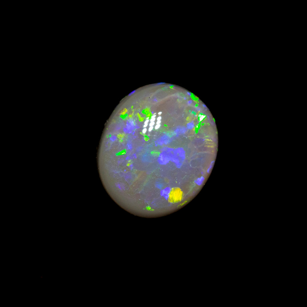 0.40 ct black opal 5.7x4.9x2.1mm