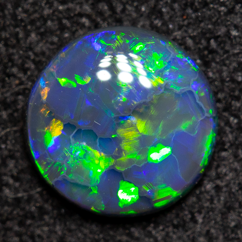 0.41 ct black opal 5.7x5.7x2mm