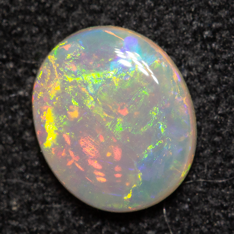 0.45 ct crystal opal 6.2x5.2x2mm