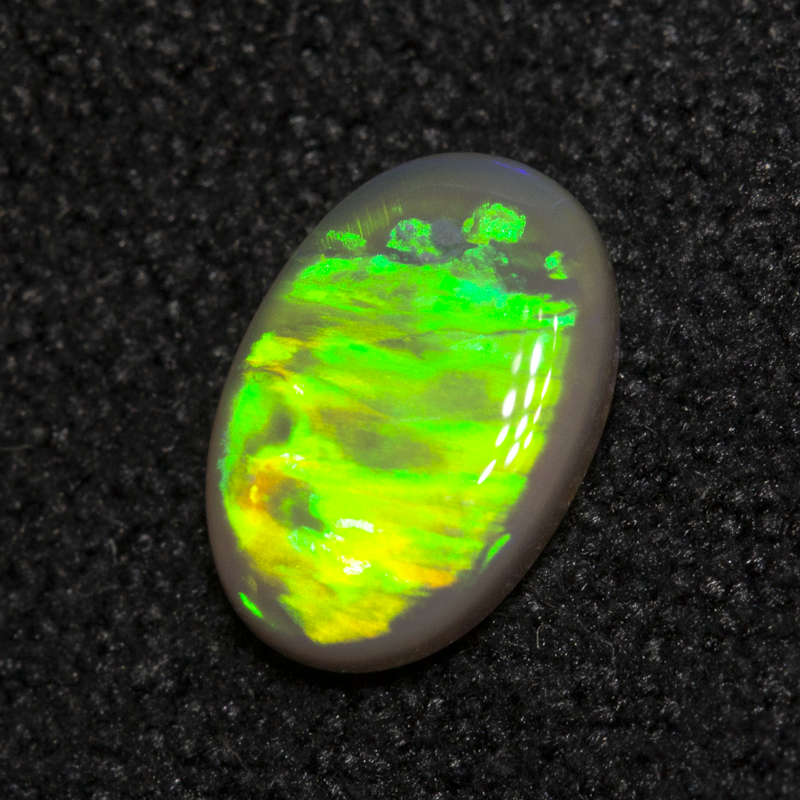 0.51 ct dark opal 7.2x4.8x2.1mm