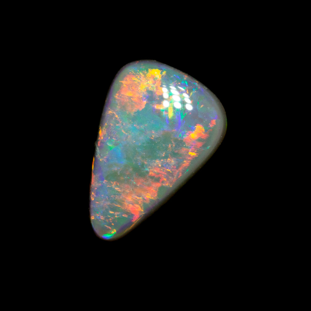0.51 ct dark opal 6.8x4.6x2.7mm