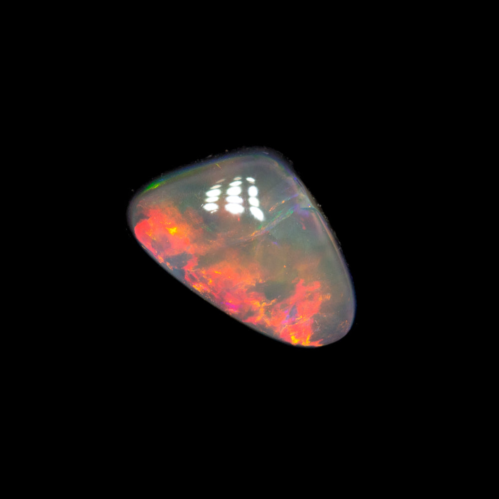 0.51 ct black opal 7.5x4.9x2.1mm