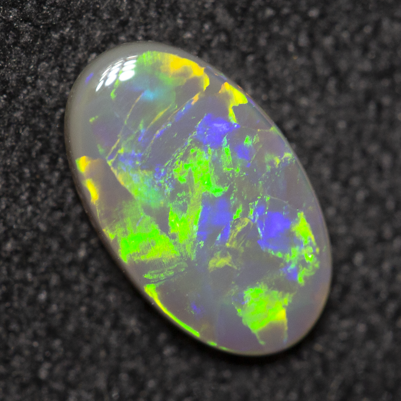 0.52 ct dark opal 8.3x5x1.7mm