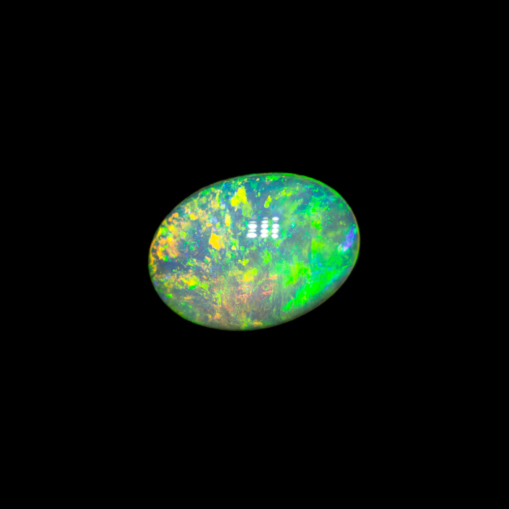 0.55 ct crystal opal 6.8x4.9x2.6mm
