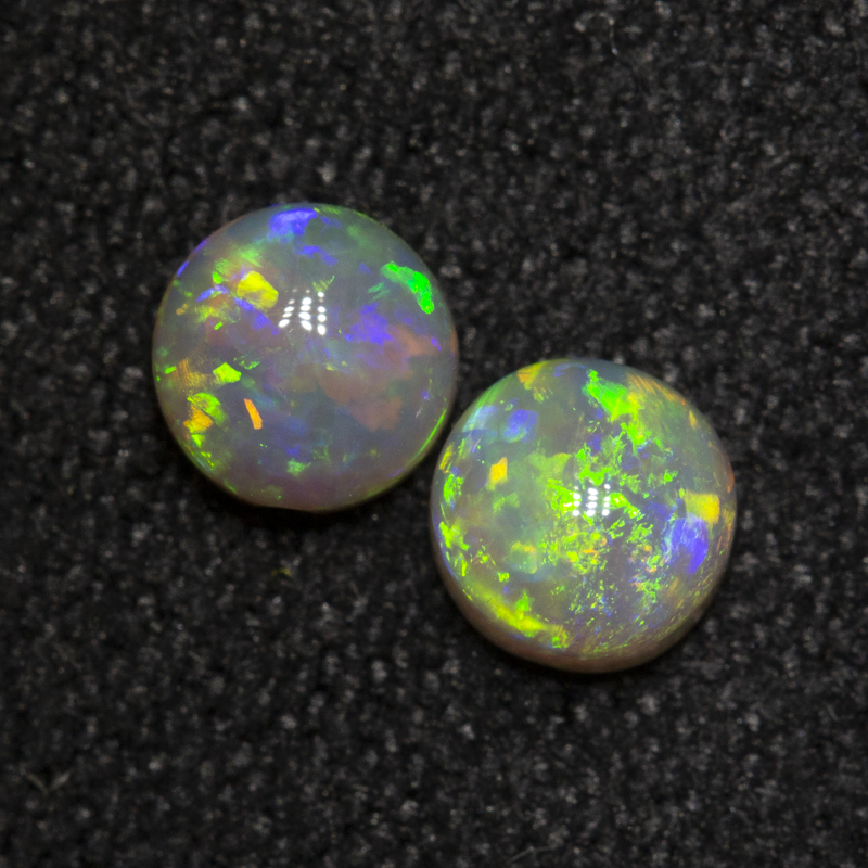 0.56 ct crystal opal pair 4.1x4.1x2.5mm