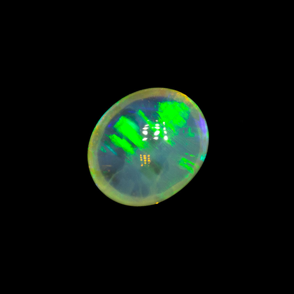 0.58 ct crystal opal 5.8x4.8x3.5mm