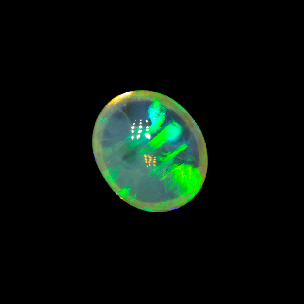 0.58 ct crystal opal 5.8x4.8x3.5mm