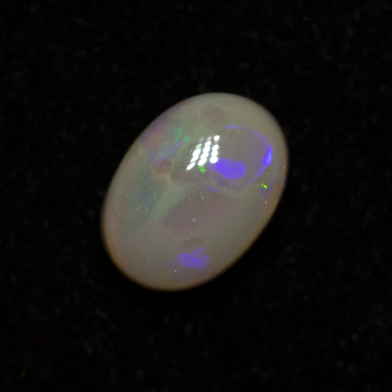 0.60 ct crystal opal 6.5x4.7x3mm