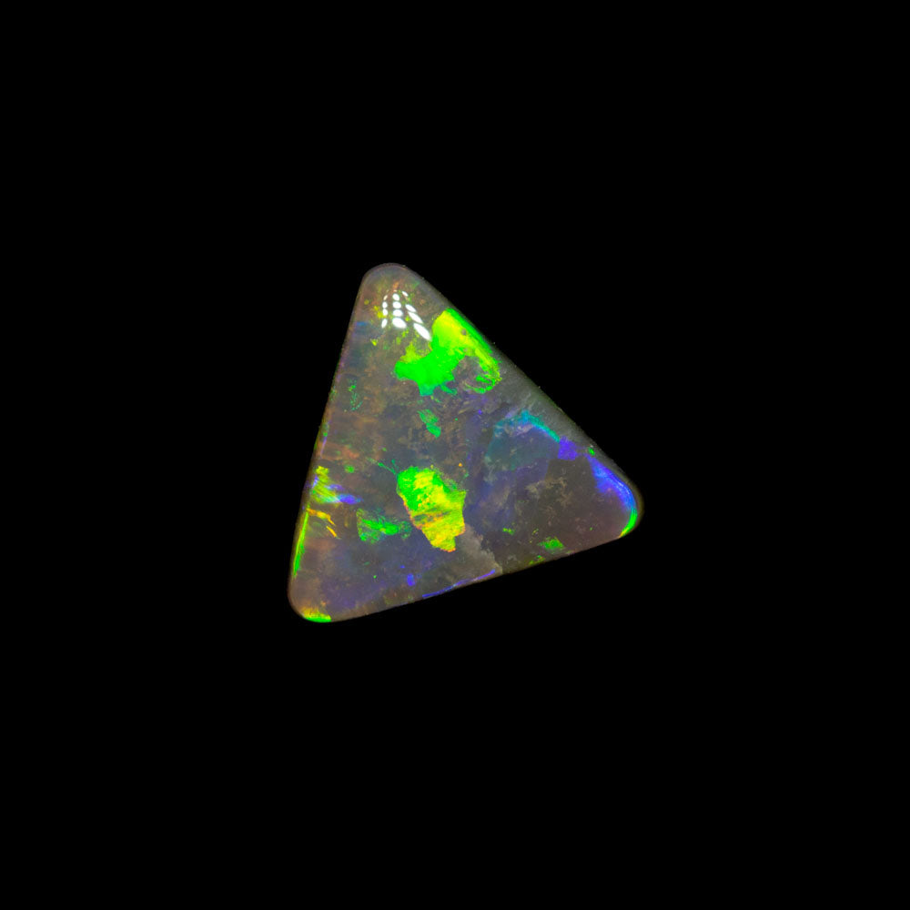 0.63 ct dark opal 7.7x7x2.2mm