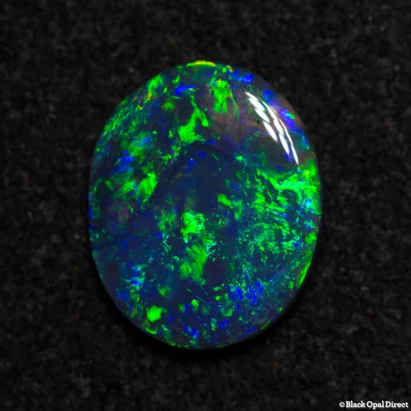 0.65ct black opal 1