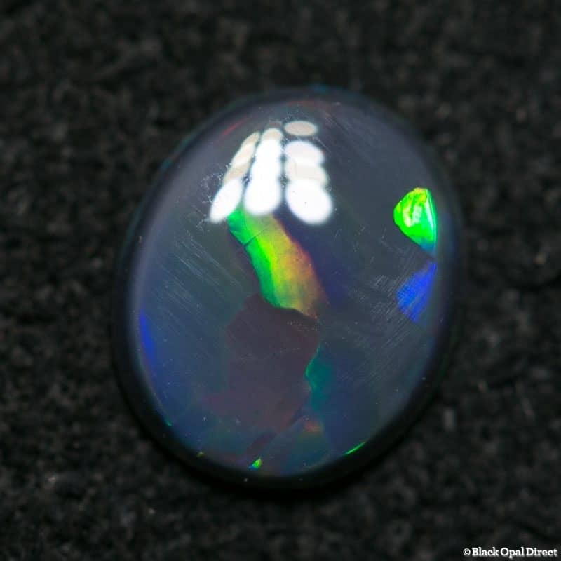 0.65ct blak opal