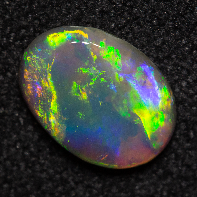 0.66 ct crystal opal 8.1x6x2mm