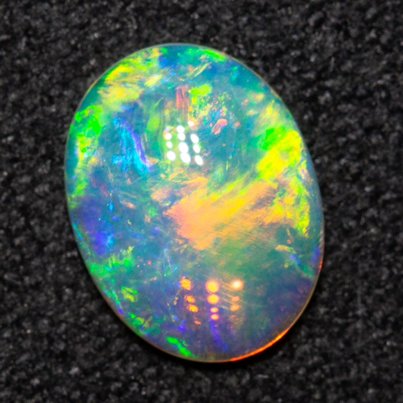 0.68 ct crystal opal 7.8x6x2.3mm