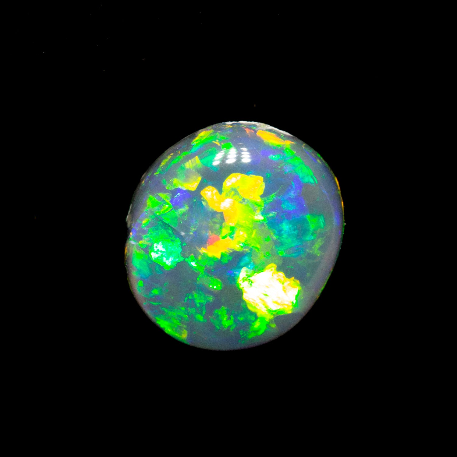 0.70 ct black opal 6.5x5.9x2.8mm