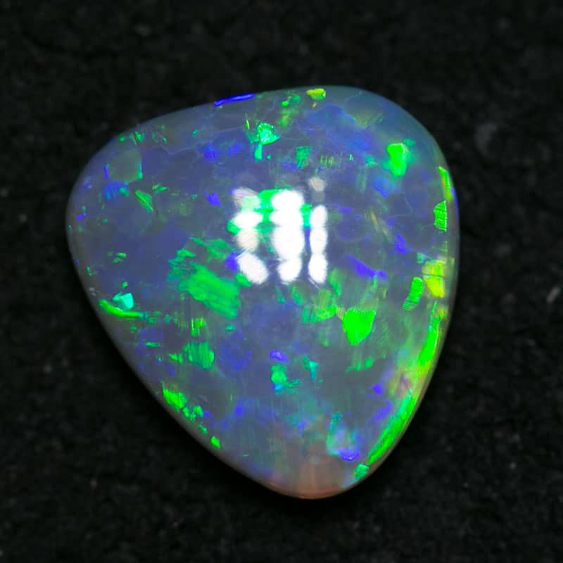 0-70ct-dark-opal