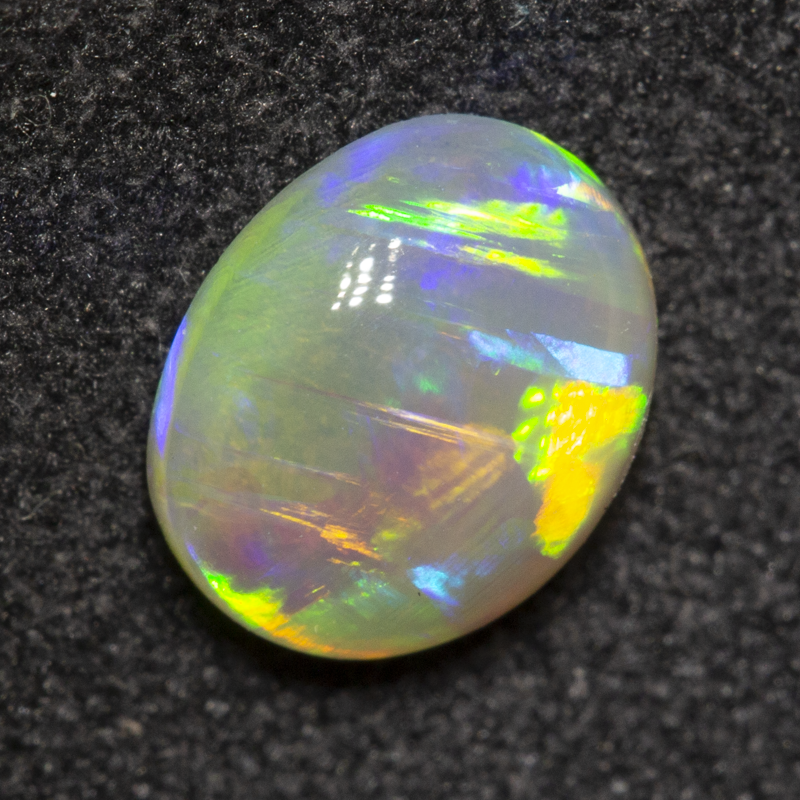 0.72 ct crystal opal 7.1x5.8x2.9mm