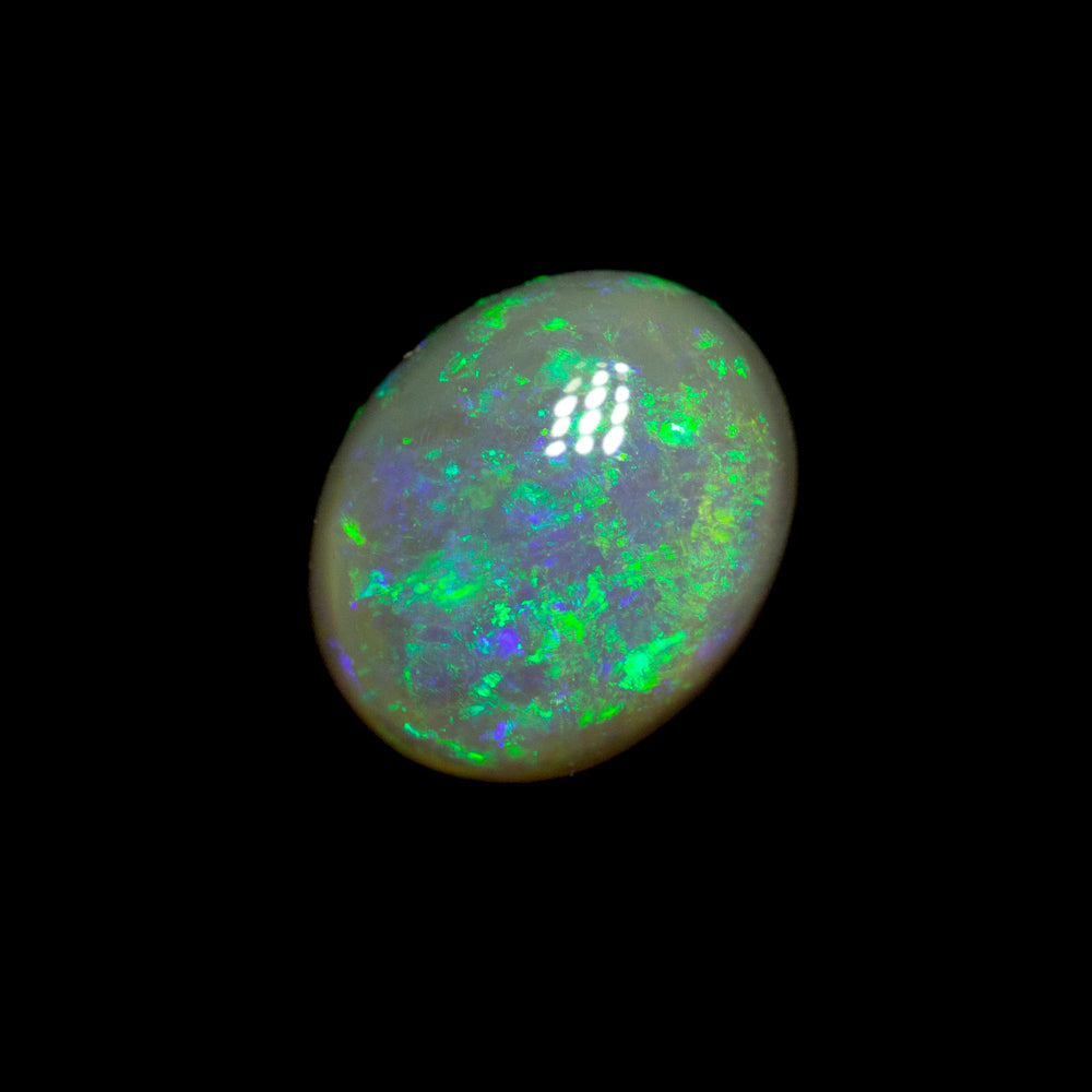 0.73 ct dark opal 6.7x5.4x3.2mm