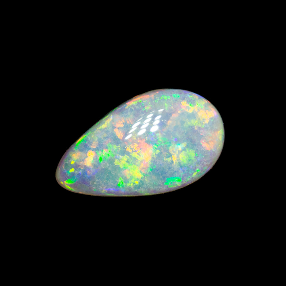 0.74 ct white opal 8.7x5x2.8mm