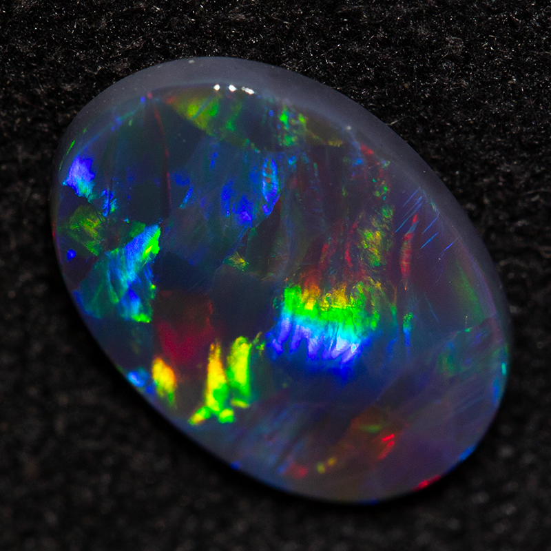 0.75 ct black opal 9.3x6.7x1.8mm