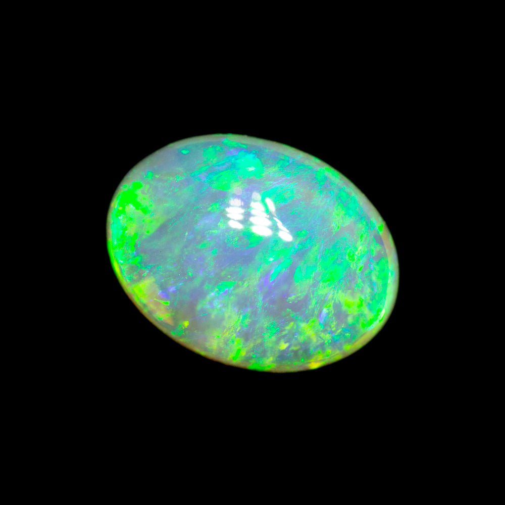 0.78 ct crystal opal 7.8x5.9x2.8mm
