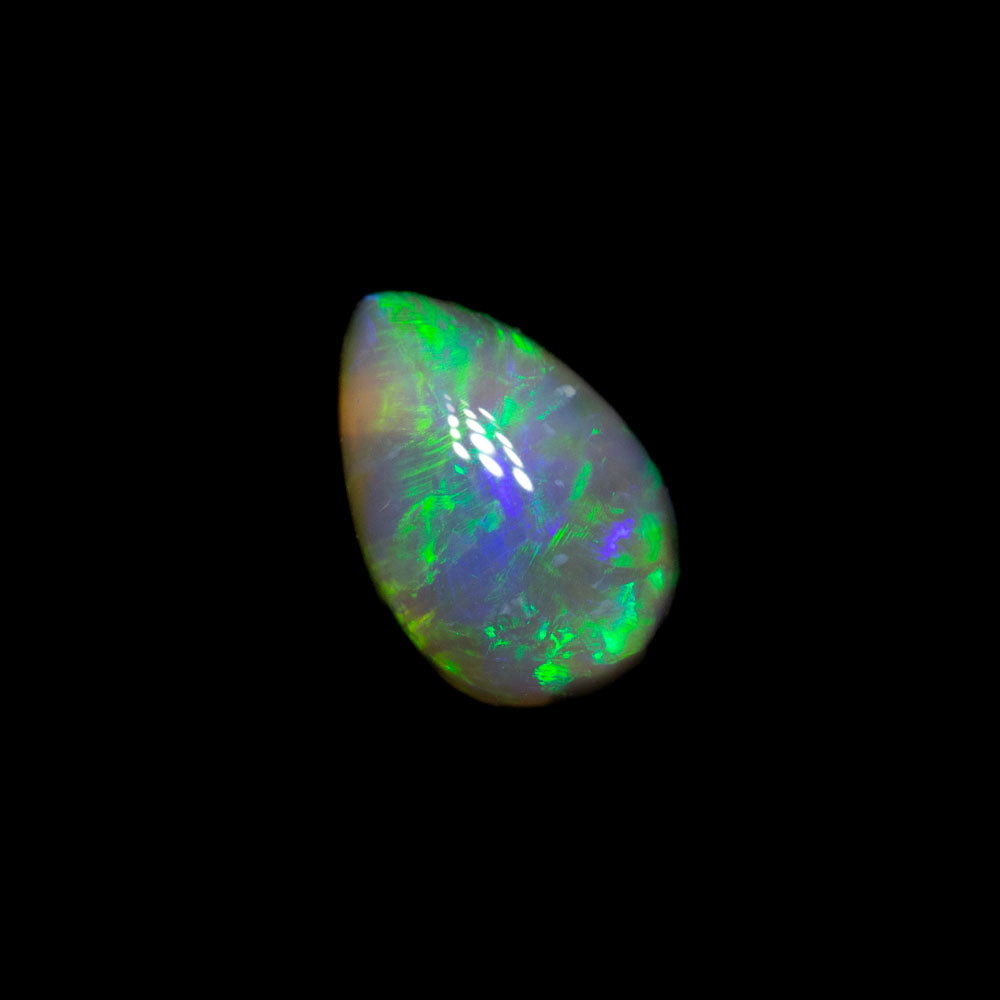 0.80 ct dark opal 7.3x4.8x3.5mm