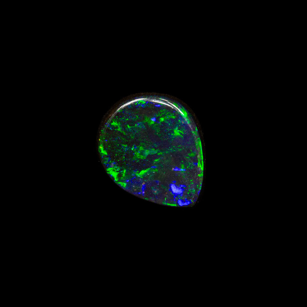 0.81 ct boulder opal 6.7x5.4x2.4mm