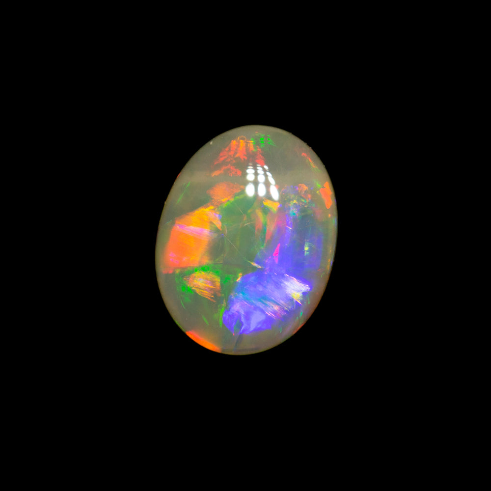 0.82 ct crystal opal 8x6.2x2.6mm