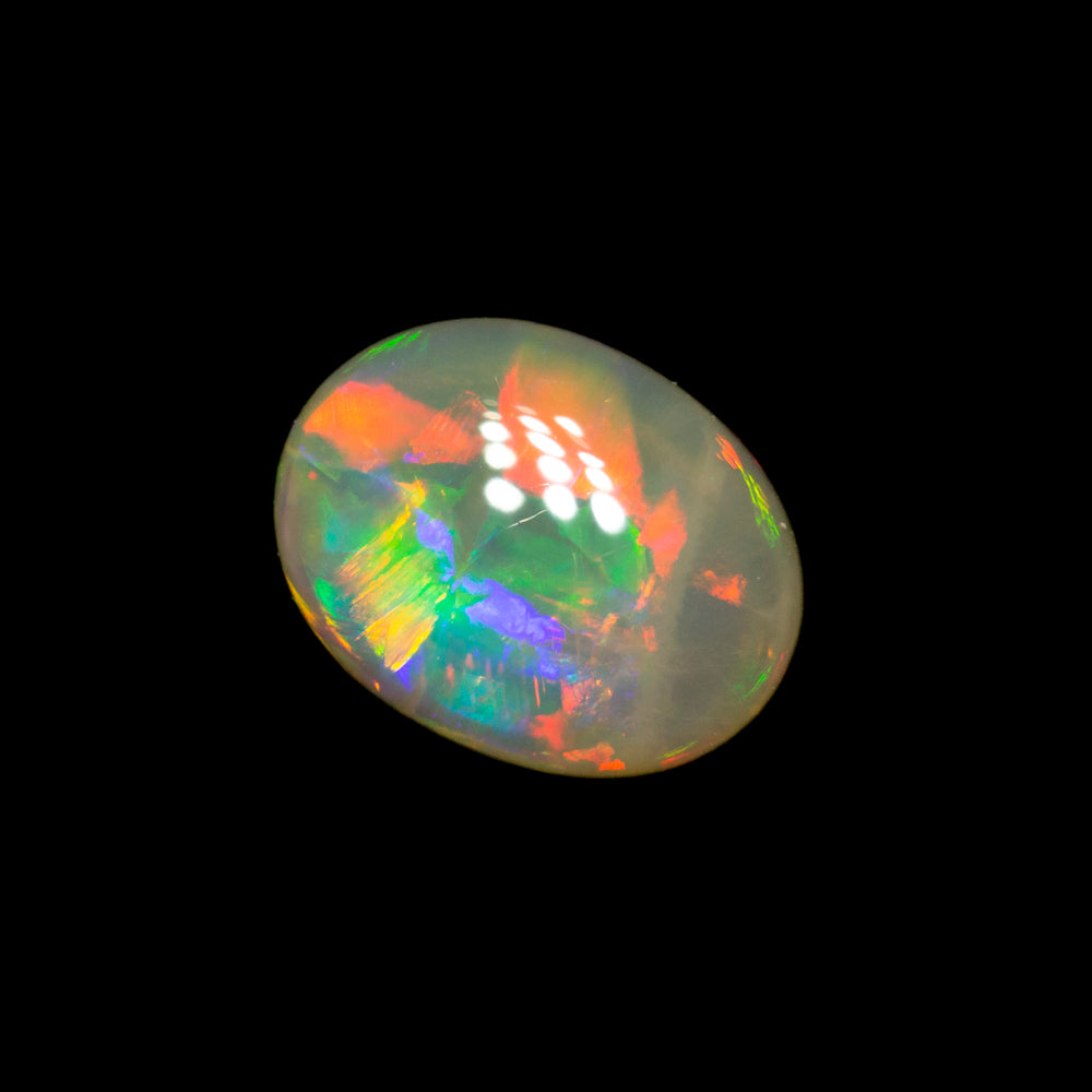 0.82 ct crystal opal 8x6.2x2.6mm