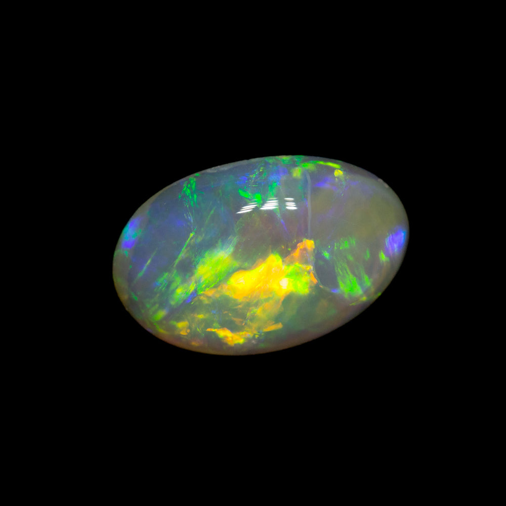 0.85 ct crystal opal 8.7x5.7x2.6mm