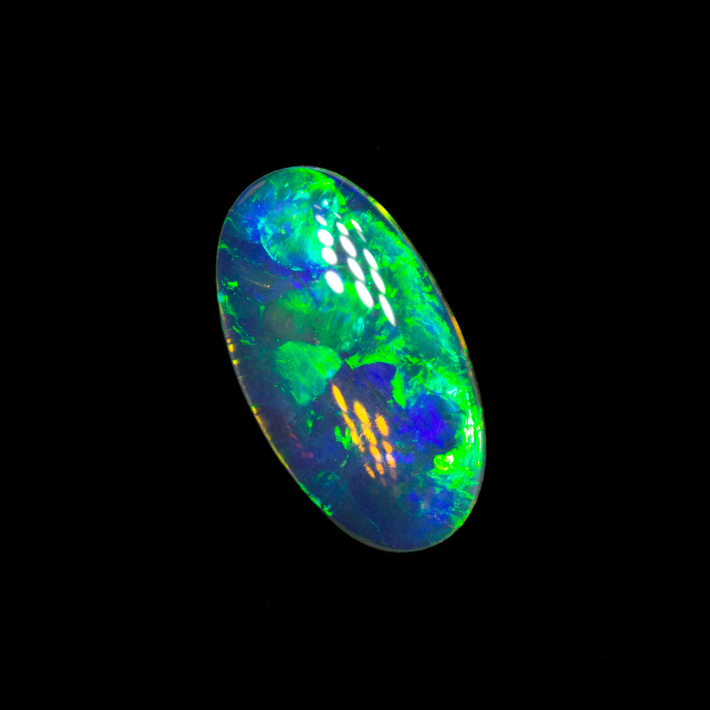 0.86 ct crystal opal 10.7x5.9x2.1mm