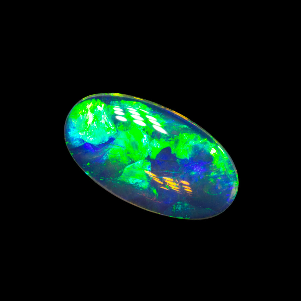 0.86 ct crystal opal 10.7x5.9x2.1mm