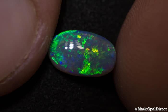 0.86 ct semi black opal 9x6x3