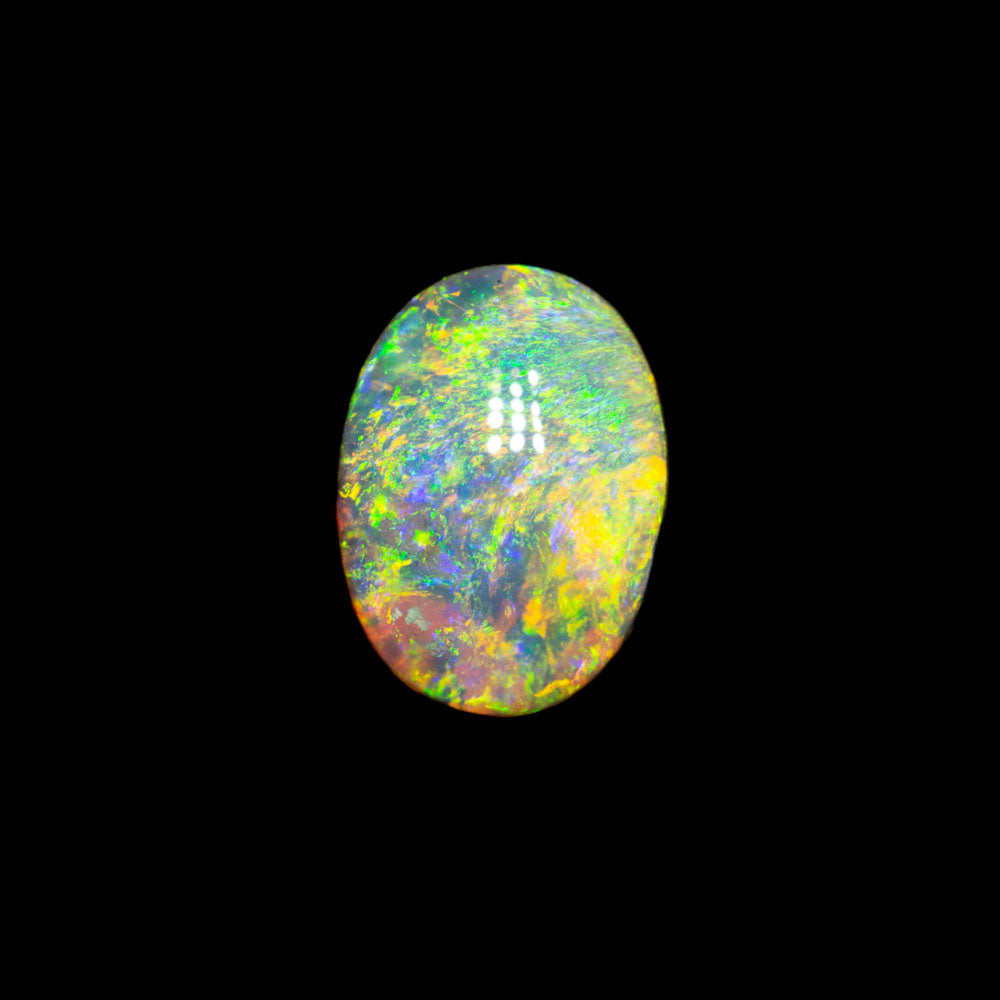 0.89 ct crystal opal 8.1x5.9x2.9mm