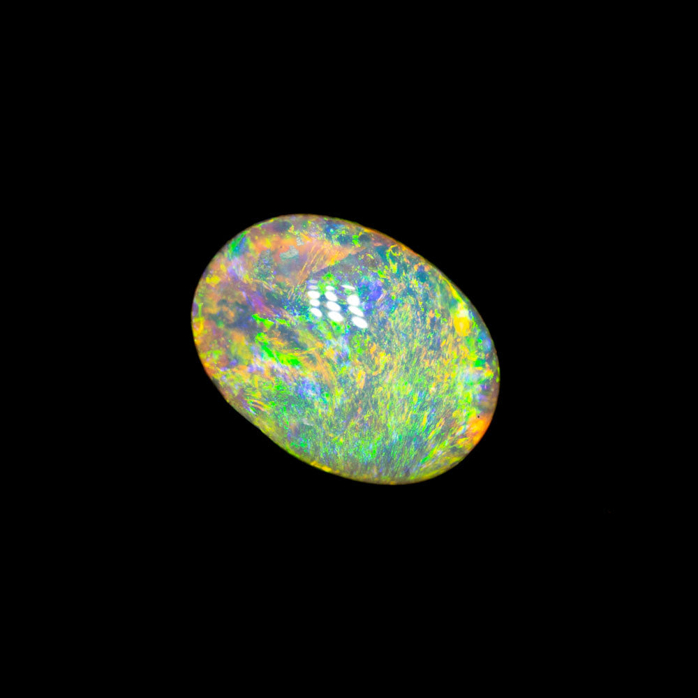 0.89 ct crystal opal 8.1x5.9x2.9mm
