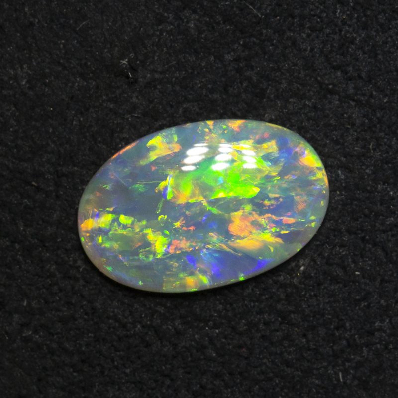 0.91 ct crystal opal 9.7x6.3x2.2mm