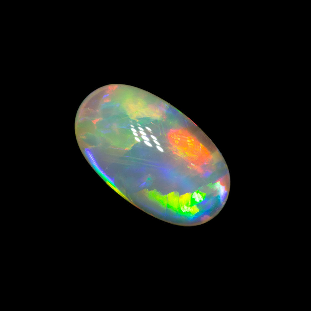 0.92 ct crystal opal 9.2x5.4x2.9mm