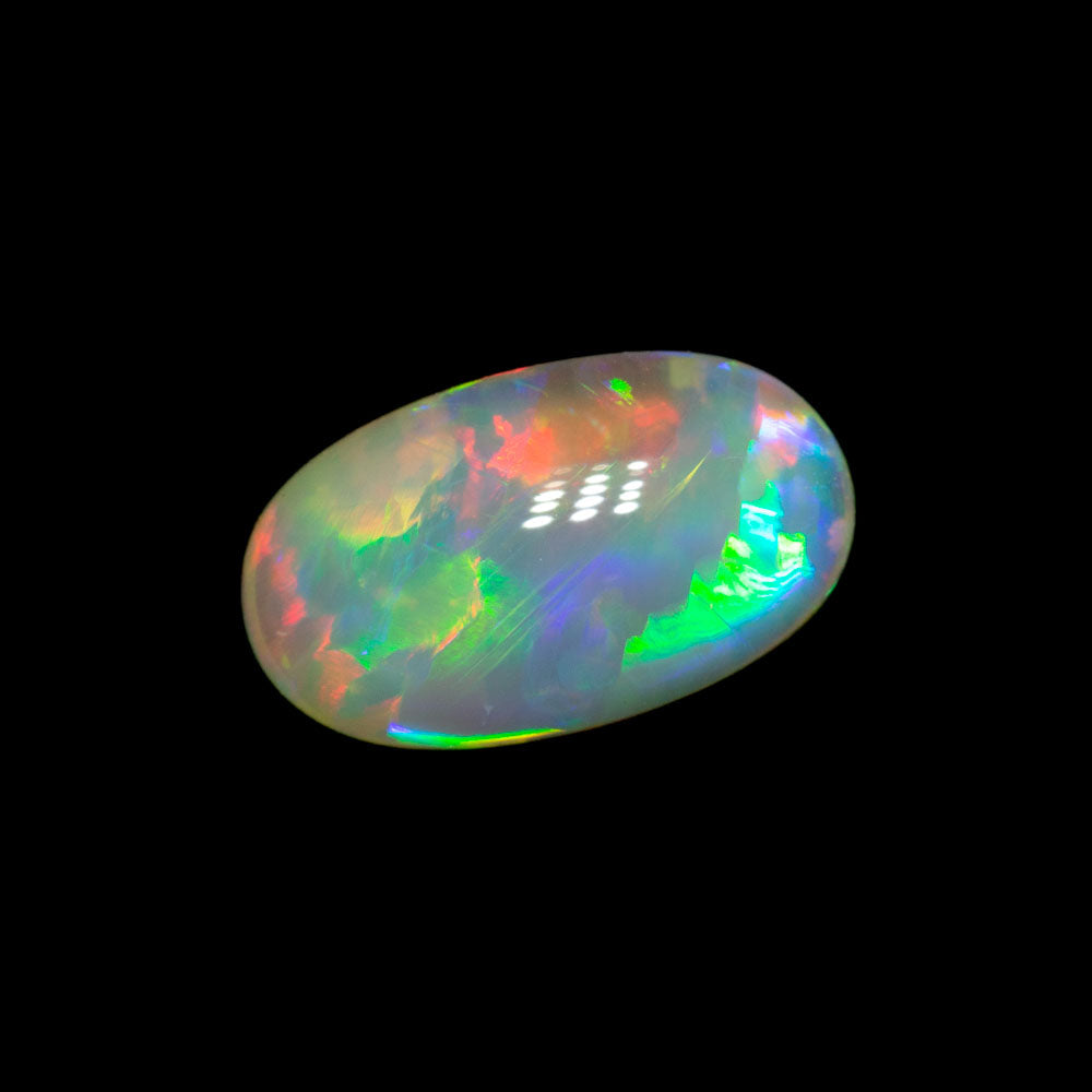 0.92 ct crystal opal 9.2x5.4x2.9mm