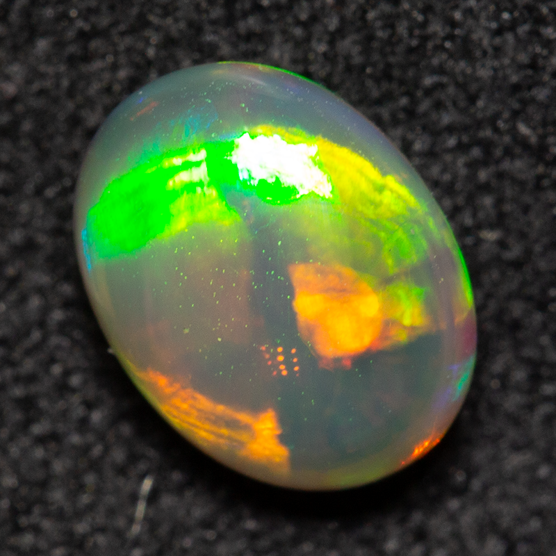 0.93 ct gem crystal opal 7.5x5.7x3.7mm