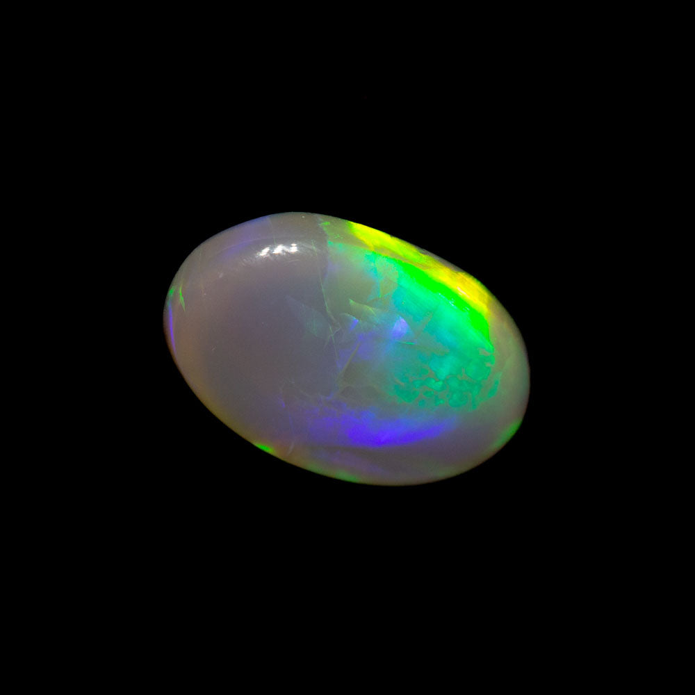 0.93 ct dark opal 9.1x5.9x2.6mm