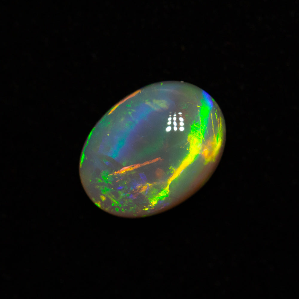 0.98 ct crystal opal 7.7x5.8x3.7mm