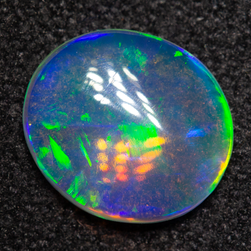 0.99 ct crystal opal 8.4x7.4x2.4mm